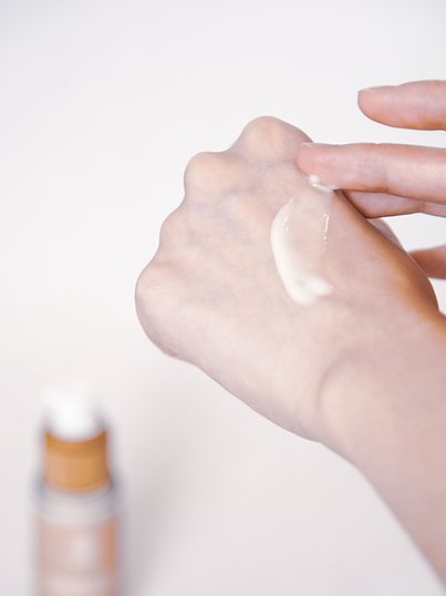 1d1384_82a2169f5f9d452a9945c24cdaf5ee87_mv2